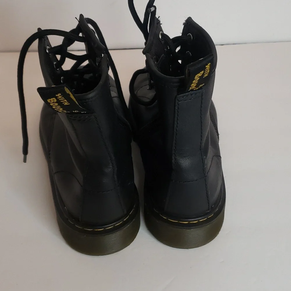Dr. Martens Docs Black 1460 Combat Boots Size 6 - Picture 6 of 9
